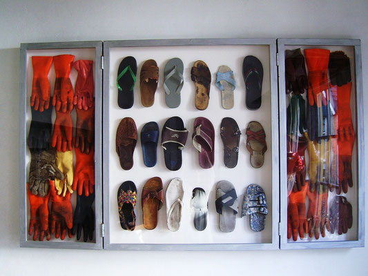 Handschoenen en slippers 178x107x7cm 1095,-