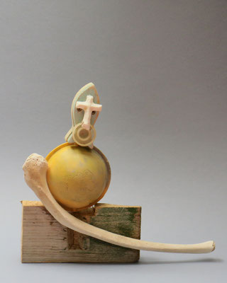 Ridder (Hangend of staand) 25x23x8cm 175,-