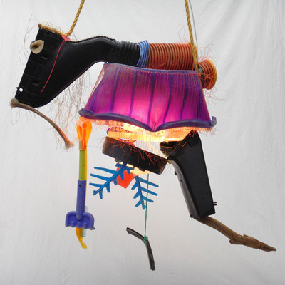 Molly (hangend) 110x140x50cm 625,-