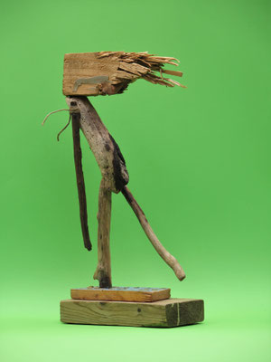 Figuur aan zee 60x28x15cm 325,-