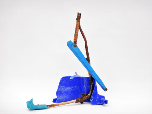Blauwe Pelikaan 53x53x33cm 395,-