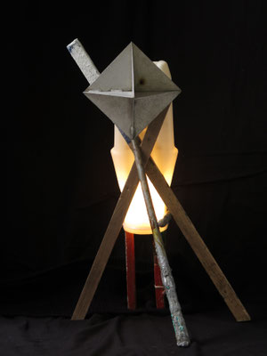 Wachtende figuur 90x55x55cm 575,-