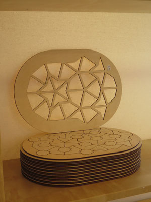 Puzzel hart en zon 2 lagen met deksel 19x27x1,3cm. (ovaal) €45,-