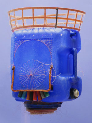 Toeareg blauw (hangend) 60x50x40cm 525,-