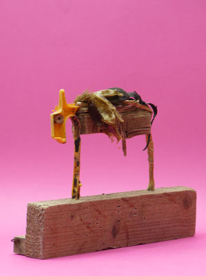 Pakezel 34x25x10cm 225,-