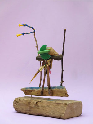 Avonturen (ene kant) 25x10x32cm 150,-