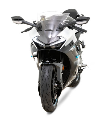 CFMOTO 675SR-R - Nebula Black - Frontansicht