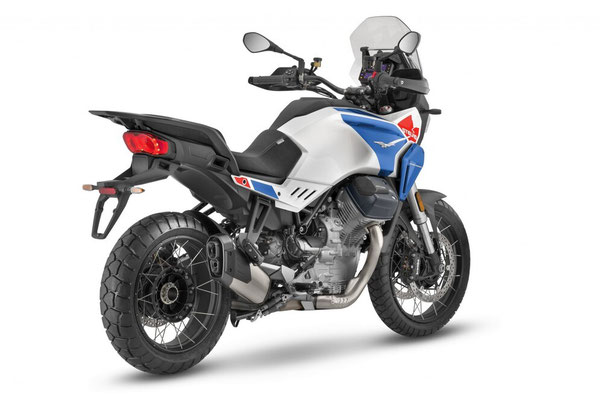 Moto Guzzi Stelvio - Duecento Tributo - Ansicht hinten rechts