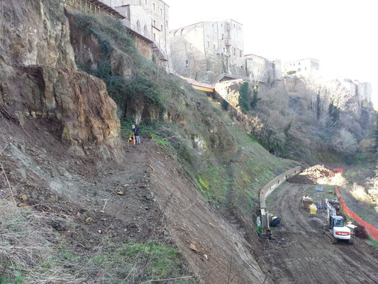 Rilevamento Topografico con STAZIONE TOTALE LEICA (Pitigliano)