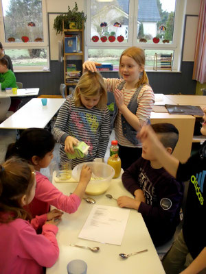 Arbeitsgruppe 3: Milchshakes herstellen
