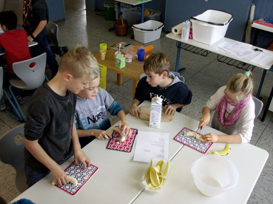 Arbeitsgruppe 3: Milchshakes herstellen