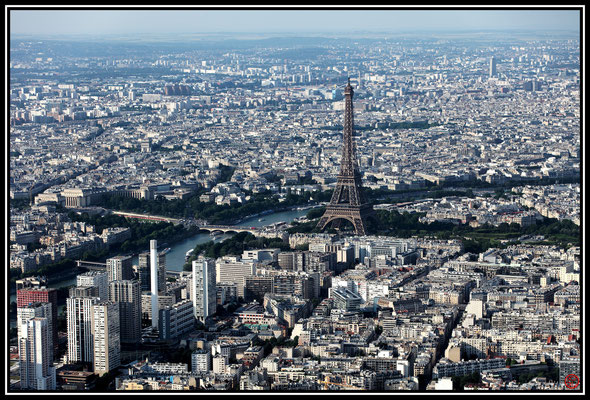 Vue sur la Tour Eiffel, Paris, France (2013)