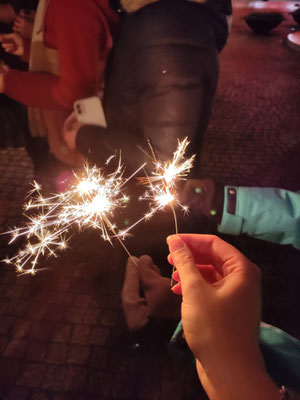 Wunderkerzen zu Silvester in Stockholm.