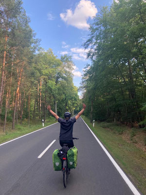 Schwedische Landstraßen eignen sich super zum Fahrradfahren! (Foto: privat)