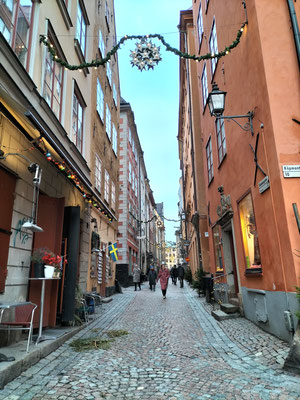 Spaziergang durch die Gassen in Stockholm.