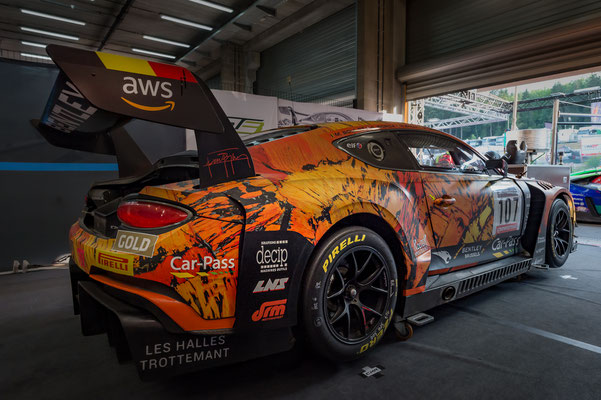 Total Energies 24 Heures Spa , CMR team , Nigel Bailly , Bentley Continental 