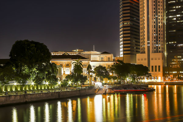 View over the Singapore River to the financial center of Singapore, Singapore, Asia