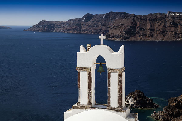 Glockenturm der orthodoxen Kirche, Oia, Santorini, Kykladen, Griechenland, Europa