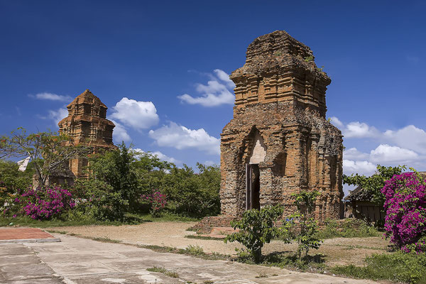 Po Shanu Tower, Cham Towers, ancient temple complex between Mui Ne and Phan Thiet, Vietnam, Asia