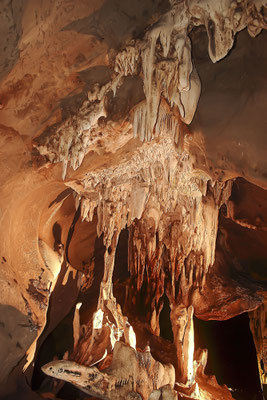 Lavahöhle, Tropfsteinhöhle in der Nähe von Kanchanaburi, Thailand, Asien