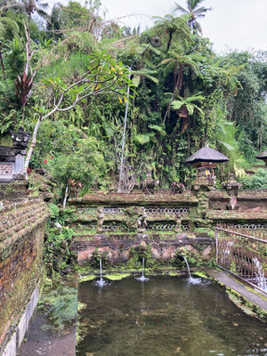 pura-gunung-kawi-sebatu
