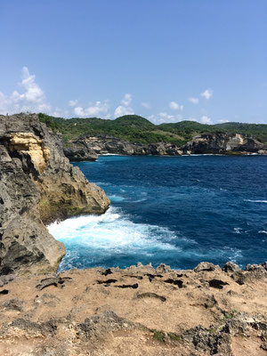 angel-billabong-nusa-panida-klippen