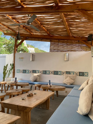 seaesta-komodo-hostel