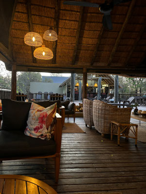 umkumbe-bush-lodge-luxury-tented-camp