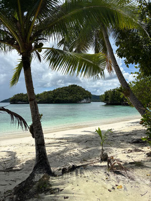 katembe-raja-ampat