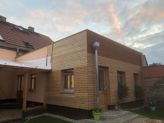 Holzfassade,  hinterlüftete Holzfassade, Holzrahmenbau, Zimmerei Haberland Jüterbog OT Kloster Zinna