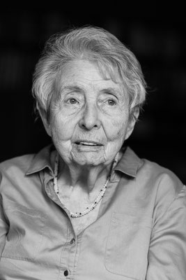 Helga Feldner-Busztin, 93 | Neurologin | Wien | Theresienstadt | Wien