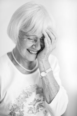 Elisabeth Temnitschka, 83 | Keramikerin | Wien