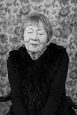 Ingrid MacDonald, 88 | Sängerin und Schauspielerin | Wien | Florida