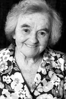 Amalia N., 90 | Hausfrau