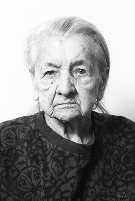Annemarie B., 91 | Arbeiterin | Wien