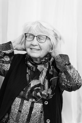 Rita Klobassa, 93 | Sängerin | Sekretärin | Kommunistin | Wien