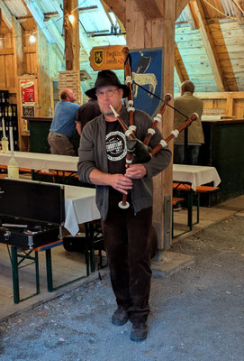 einen einsamen Wolf vom Geschirrkammerorchester