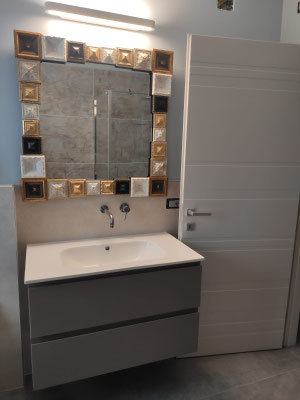Specchiera con Cornice Unica