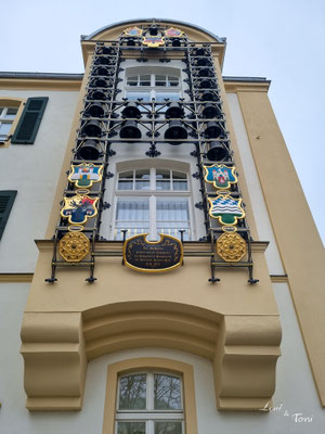 Das Glockenspiel ertönt täglich um 11 Uhr und um 18 Uhr