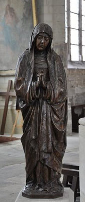 La Vierge Sculpture sur bois Elle provient de l'ancien jubé détruit en 1584