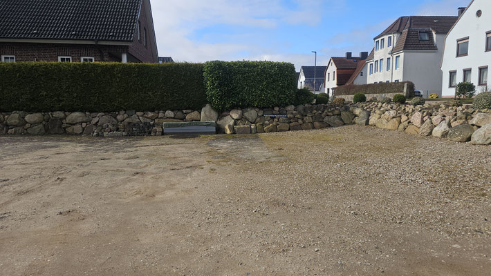 Parkplatz auf dem Hof