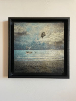 OliR , photomontage, art numérique, tirage 8 ex. vernis sur Dibond dans caisse américaine 29X29cm 180€. Galerie Gabel, Biot