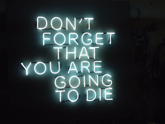 Joseph (Thierry Michelet)"DON'T FORGET ..." Lettrage en néon de verre sur support aluminium ou acier-sur commande.