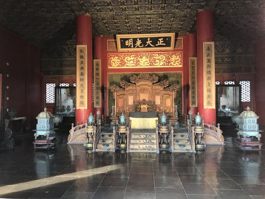 backpacking-china-verbotene-stadt-tempel-opferaltar