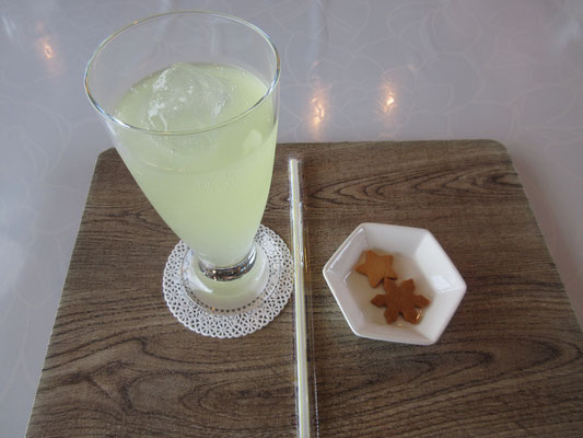 ここで注文したハチミツゆずスカッシュ