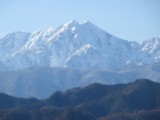 少し昼過ぎになって、午後の光線になってきてしまったが、それでもカッコよさは格別