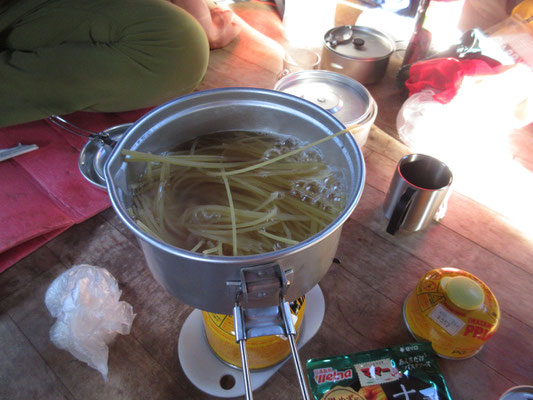 今夜のメニューはスパゲティナポリタン
