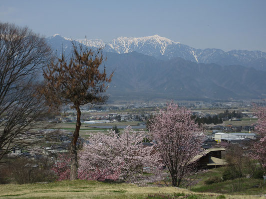 餓鬼岳がカッコいい　一度は行ってみたいが・・・