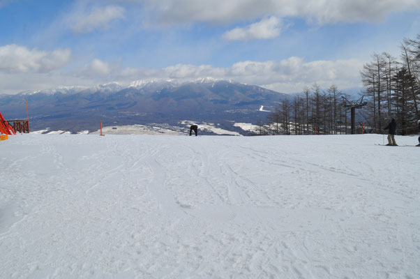 八ヶ岳も行きがけにはそこそこ見えていたが、だんだんと雲が下りてきた