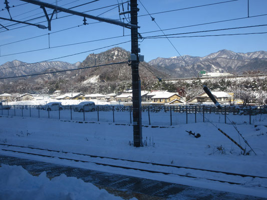 大月に近づいて、岩殿山が見えてきた